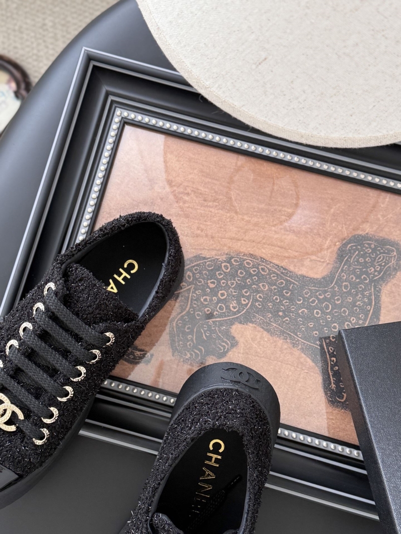 Ch**el sport shoes